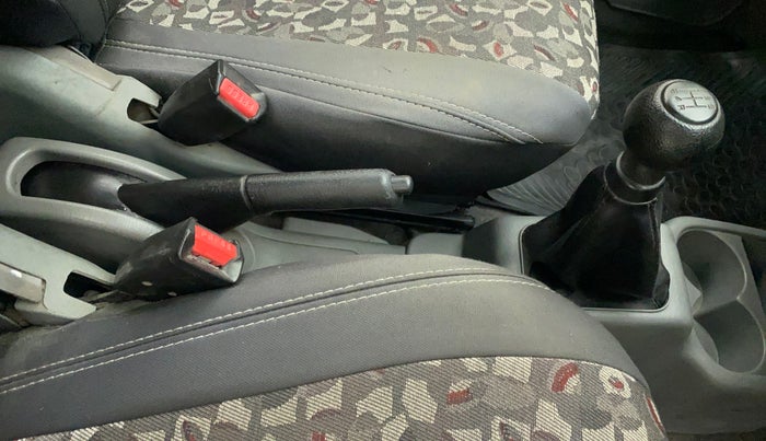 2014 Maruti Alto K10 VXI, Petrol, Manual, 37,332 km, Gear Lever