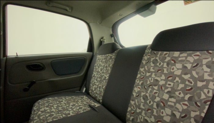2014 Maruti Alto K10 VXI, Petrol, Manual, 37,332 km, Right Side Rear Door Cabin
