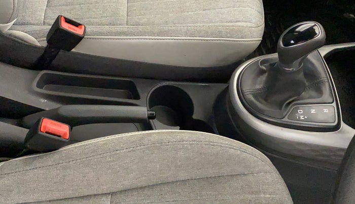 2020 Hyundai GRAND I10 NIOS SPORTZ AMT 1.2 KAPPA VTVT, Petrol, Automatic, 52,687 km, Gear Lever