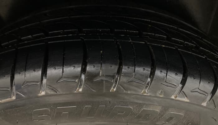 2019 Volkswagen Polo COMFORTLINE 1.0L MPI, Petrol, Manual, 55,087 km, Right Rear Tyre Tread
