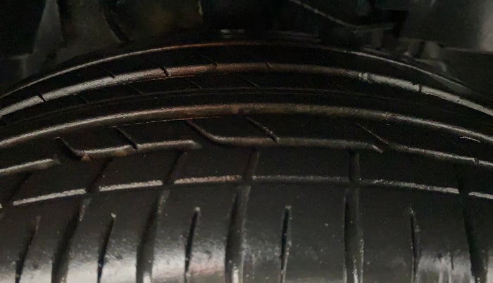 2023 Tata NEXON CREATIVE  AMT 1.2 PETROL, Petrol, Automatic, 9,441 km, Right Front Tyre Tread