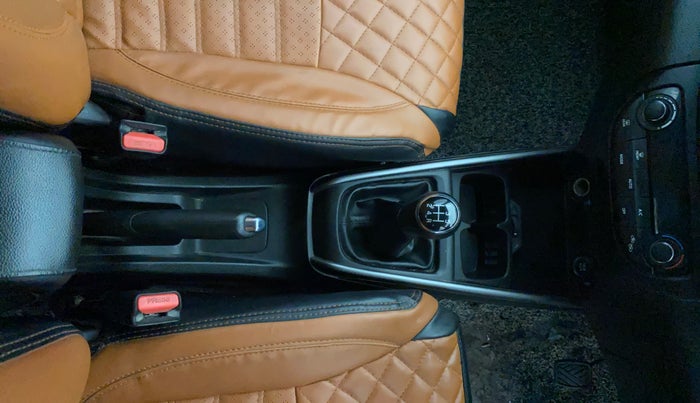 2021 Maruti XL6 ZETA MT, Petrol, Manual, 69,154 km, Gear Lever