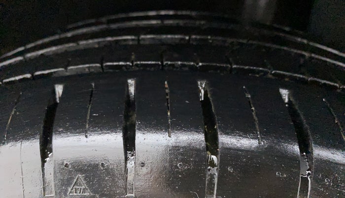 2021 Maruti Baleno ALPHA CVT PETROL 1.2, Petrol, Automatic, 12,445 km, Left Rear Tyre Tread