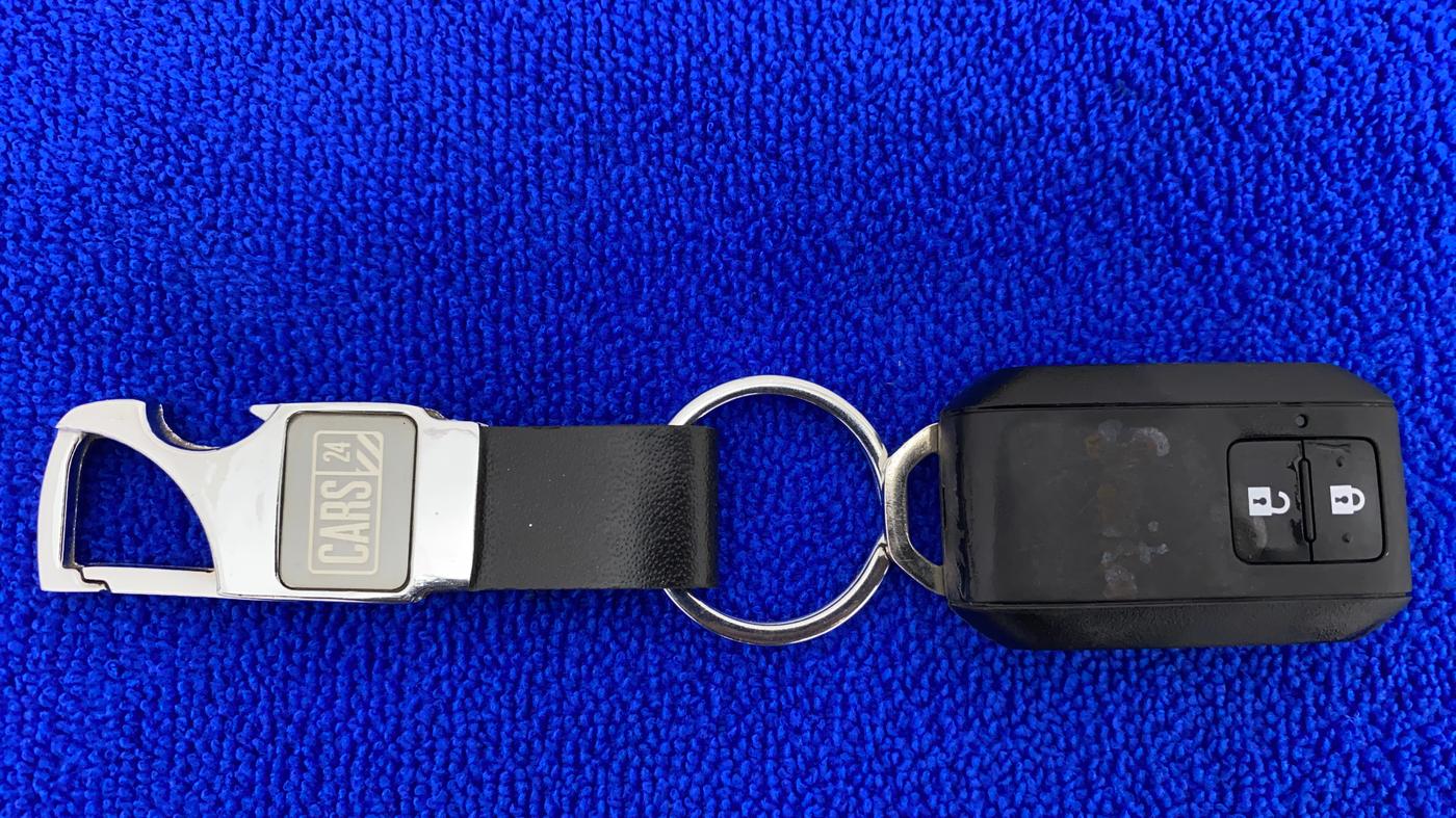 2021 Maruti Baleno ALPHA CVT PETROL 1.2, Petrol, Automatic, 12,445 km, Key Close Up