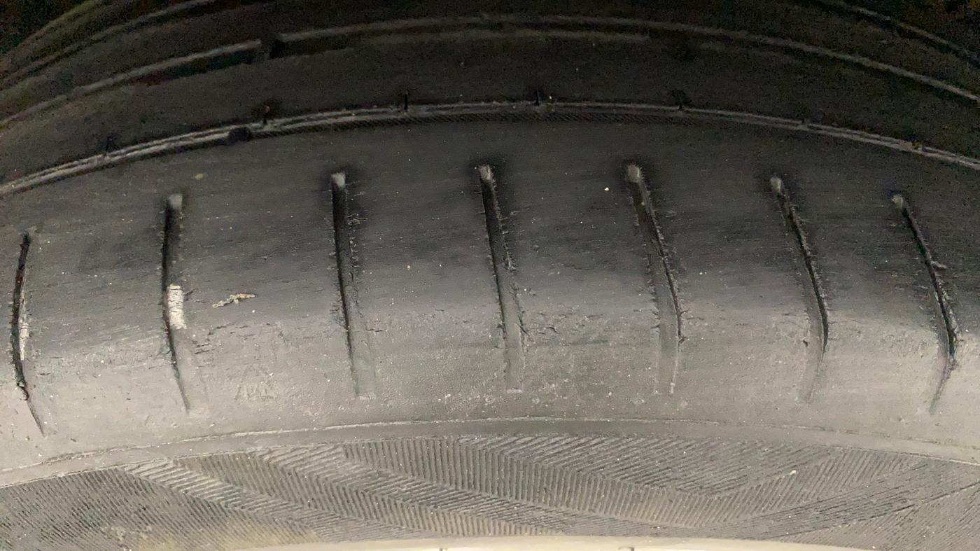 2019 Hyundai Elite i20 ASTA 1.2 (O), Petrol, Manual, 35,585 km, Left Rear Tyre Tread