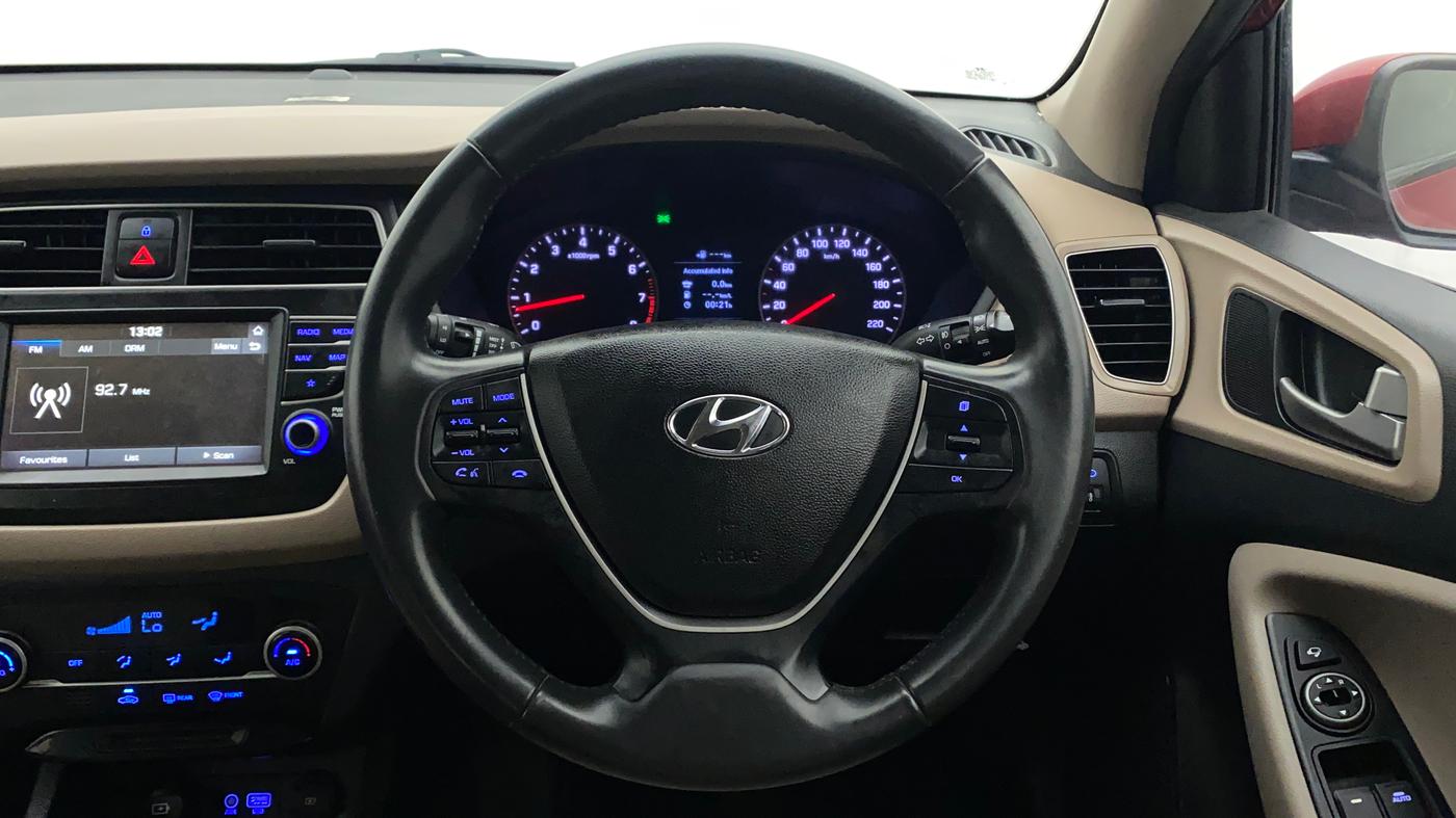 2019 Hyundai Elite i20 ASTA 1.2 (O), Petrol, Manual, 35,585 km, Steering Wheel Close Up
