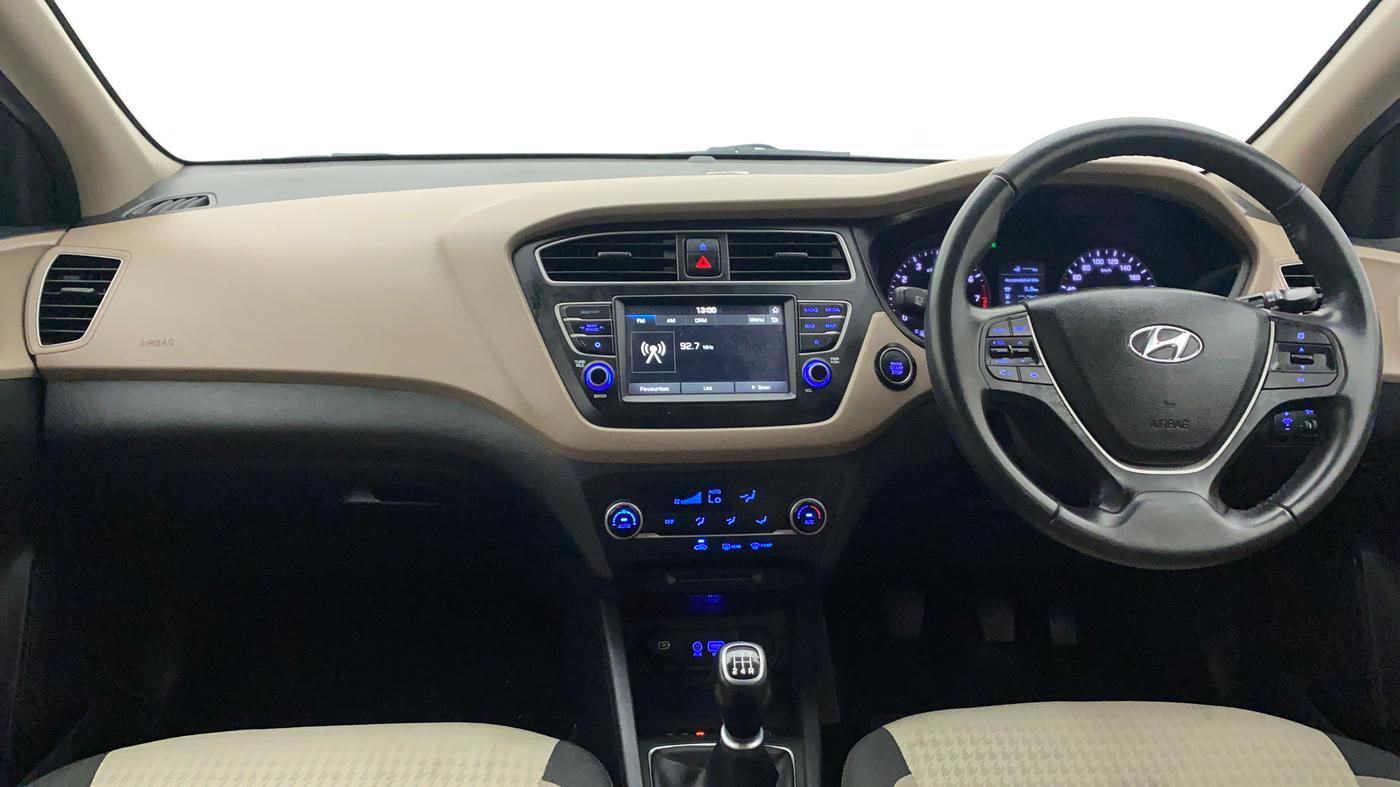 2019 Hyundai Elite i20 ASTA 1.2 (O), Petrol, Manual, 35,585 km, Dashboard