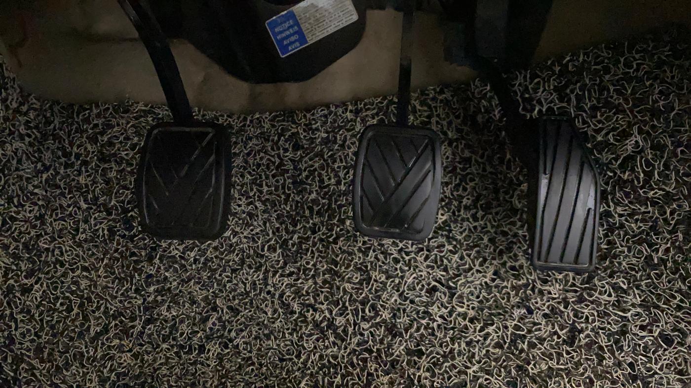 2019 Maruti Dzire VXI, Petrol, Manual, 70,824 km, Pedals