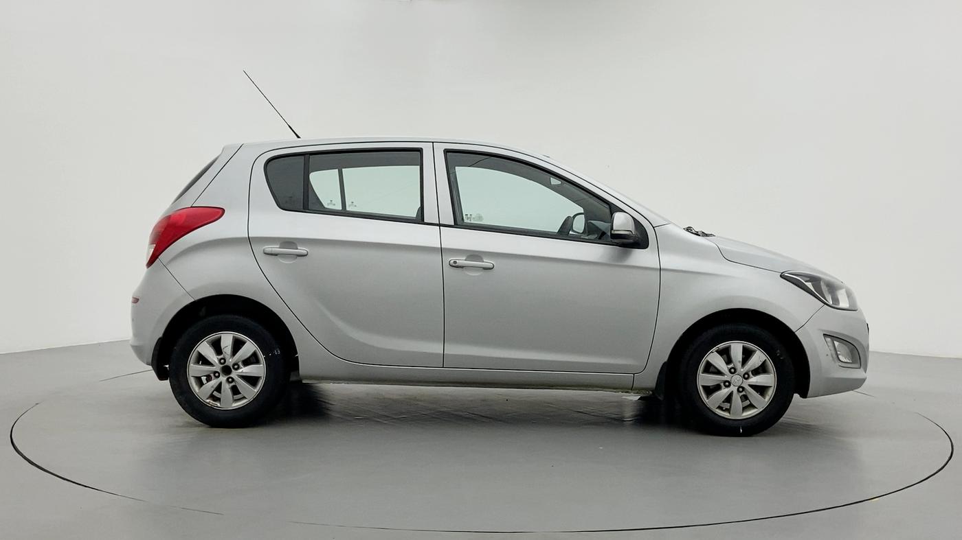2013 Hyundai i20 SPORTZ 1.4 CRDI, Diesel, Manual, 78,608 km, Right Side View