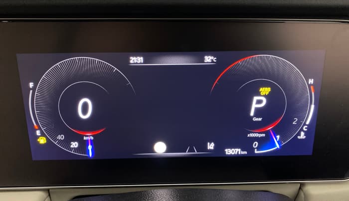 2024 Mahindra XUV700 AX 7 P AT 7 STR, Petrol, Automatic, 12,988 km, Odometer Image