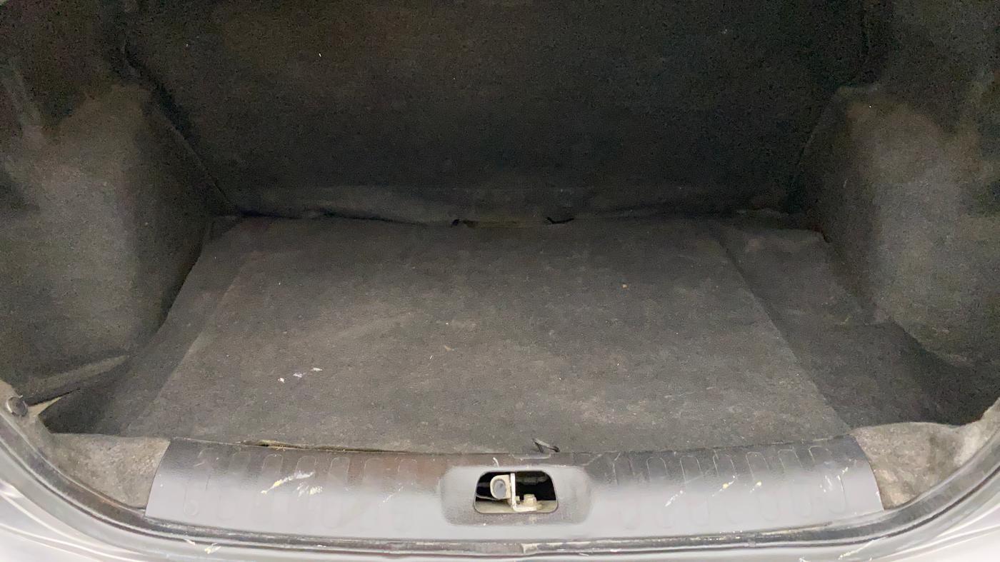 2014 Maruti Swift Dzire VXI, Petrol, Manual, 85,777 km, Boot Inside