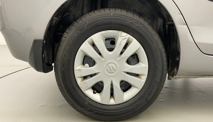 2014 Maruti Swift Dzire VXI, Petrol, Manual, 85,777 km, Right Rear Wheel