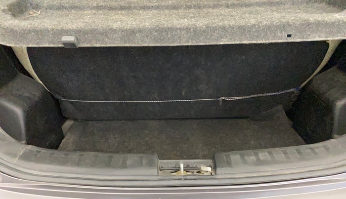 2012 Maruti Swift VXI, Petrol, Manual, 75,812 km, Boot Inside