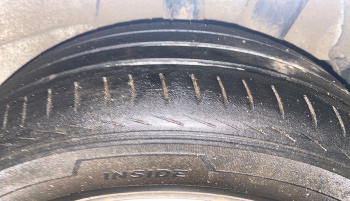 2020 Hyundai AURA S 1.2, Petrol, Manual, 47,151 km, Left Rear Tyre Tread