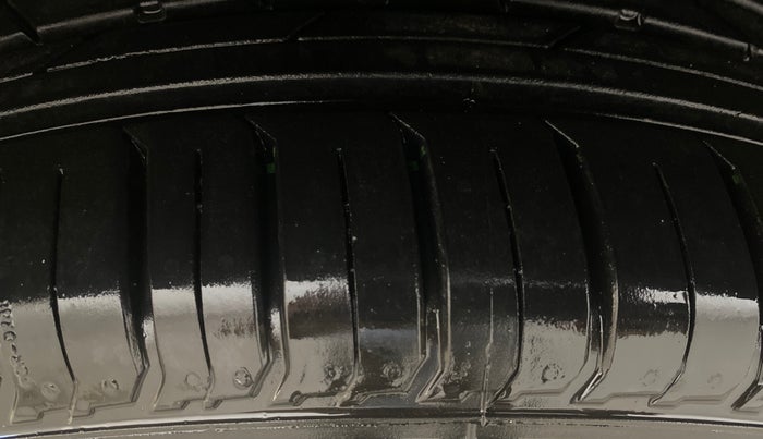 2021 Hyundai VENUE SX PLUS 1.0 TURBO DCT DUAL TONE, Petrol, Automatic, 53,489 km, Left Front Tyre Tread