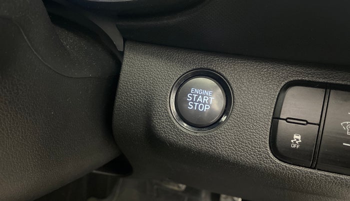 2021 Hyundai VENUE SX PLUS 1.0 TURBO DCT DUAL TONE, Petrol, Automatic, 53,489 km, Keyless Start/ Stop Button