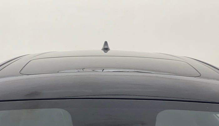 2021 Hyundai NEW I20 N LINE N8 1.0 TURBO GDI IMT DUAL TONE, Petrol, Manual, 39,410 km, Moonroof/ Sunroof