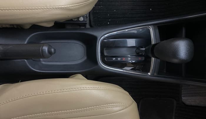 2020 Honda Amaze 1.2L I-VTEC VX CVT, Petrol, Automatic, 37,605 km, Gear Lever
