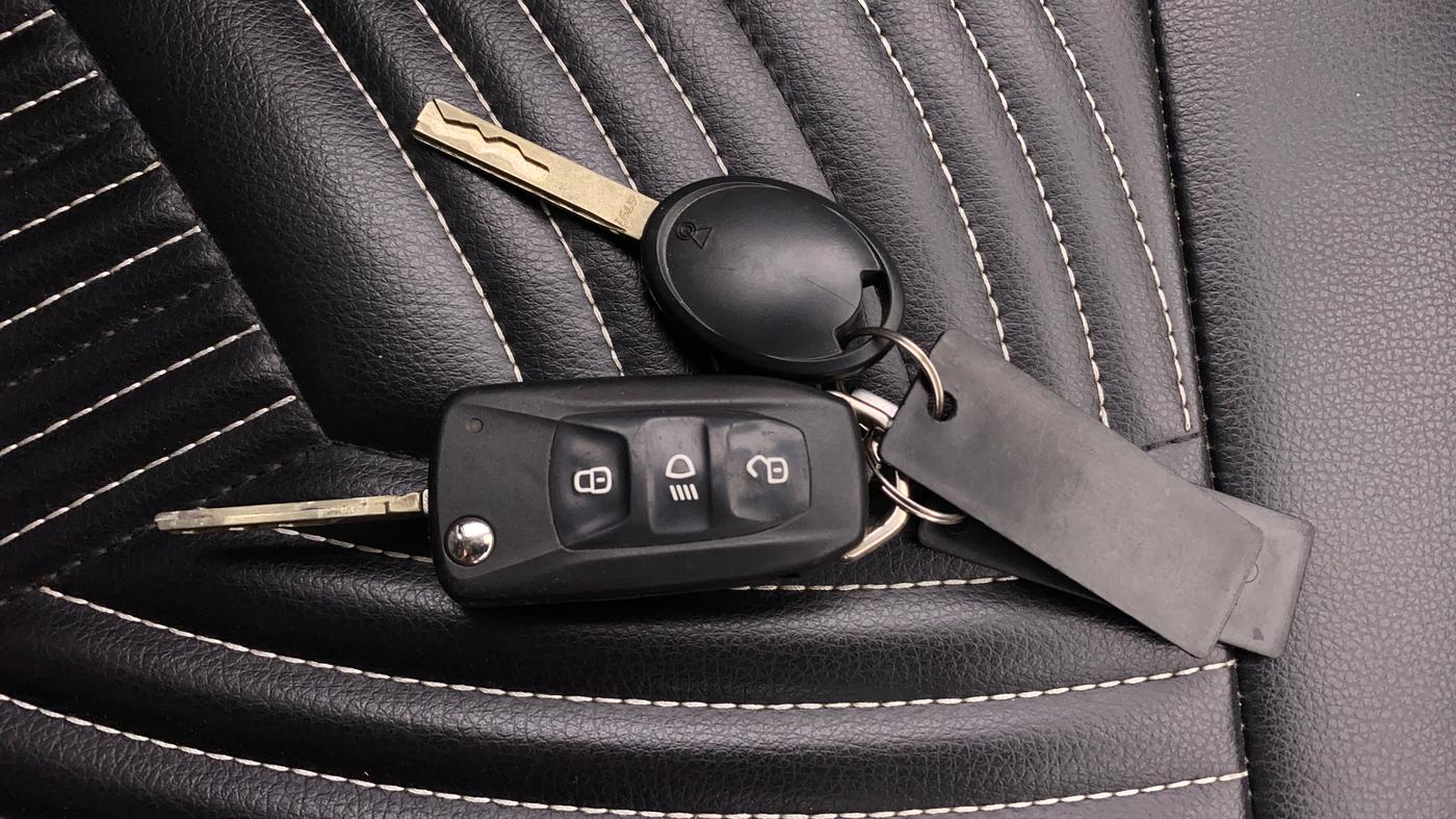 2022 Tata Tiago XTA PETROL, Petrol, Automatic, 31,233 km, Key Close Up