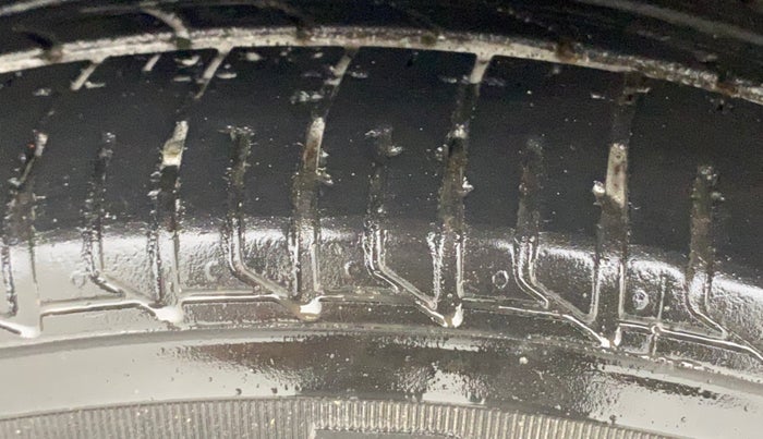 2022 Tata Tiago XTA PETROL, Petrol, Automatic, 31,199 km, Left Front Tyre Tread