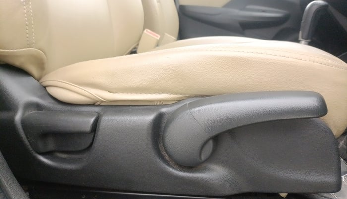 2017 Honda Jazz 1.2L I-VTEC V AT, Petrol, Automatic, 60,102 km, Driver Side Adjustment Panel