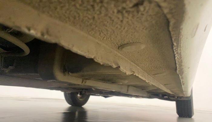 2018 Hyundai Xcent SX 1.2, CNG, Manual, 1,17,041 km, Right Side Underbody