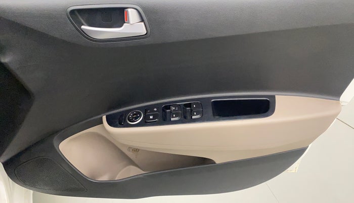 2018 Hyundai Xcent SX 1.2, CNG, Manual, 1,17,041 km, Driver Side Door Panels Control