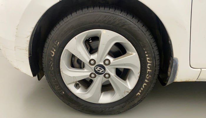 2018 Hyundai Xcent SX 1.2, CNG, Manual, 1,17,041 km, Left Front Wheel