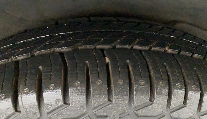 2012 Hyundai i10 SPORTZ 1.2 AT, Petrol, Automatic, 68,948 km, Right Rear Tyre Tread