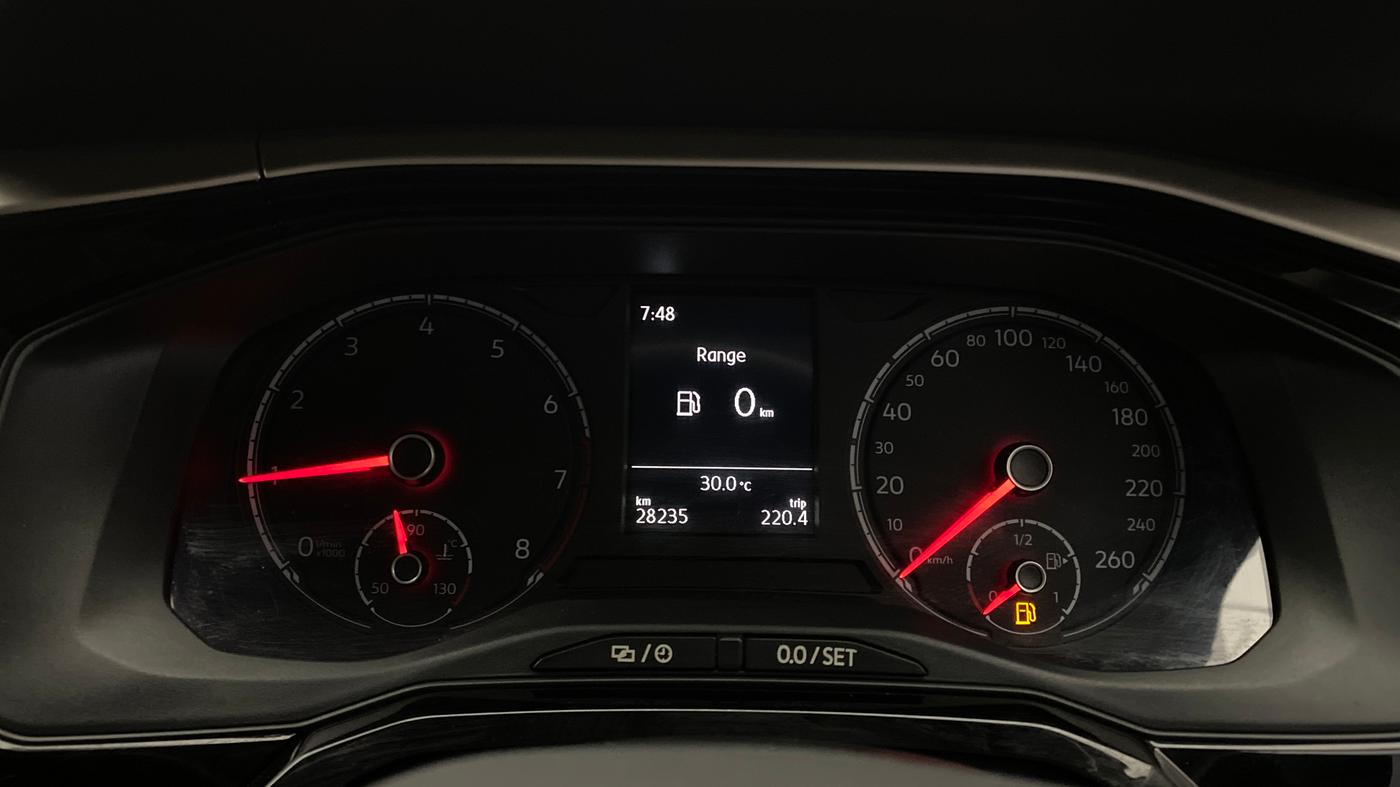 2022 Volkswagen VIRTUS HIGHLINE TSI 1.0 MT, Petrol, Manual, 28,233 km, Odometer Image