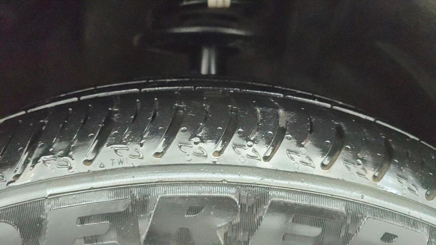 2024 Maruti XL6 ZETA MT, Petrol, Manual, 9,921 km, Right Front Tyre Tread