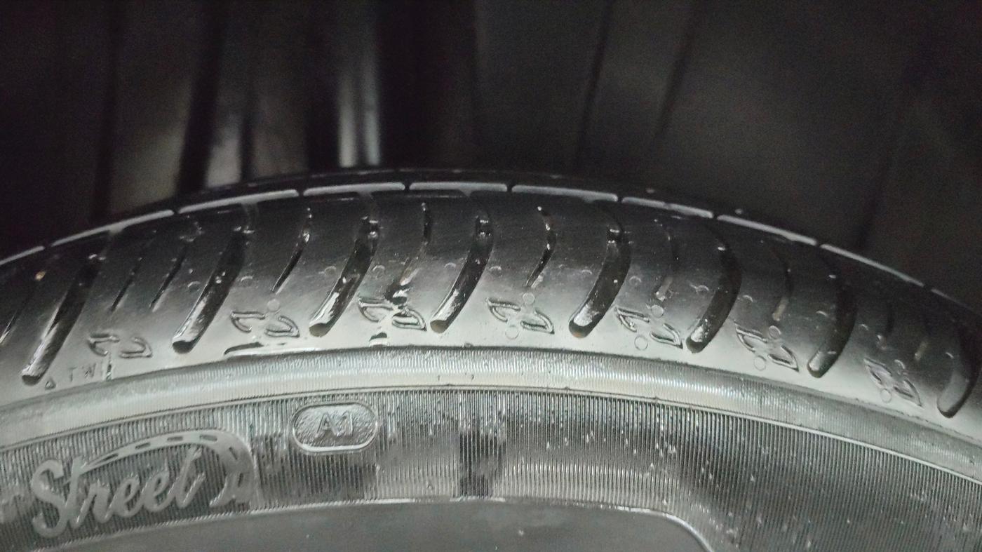 2024 Maruti XL6 ZETA MT, Petrol, Manual, 9,921 km, Right Rear Tyre Tread