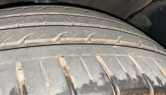 2018 Hyundai Creta SX PLUS AT 1.6 PETROL, Petrol, Automatic, 41,987 km, Right Front Tyre Tread