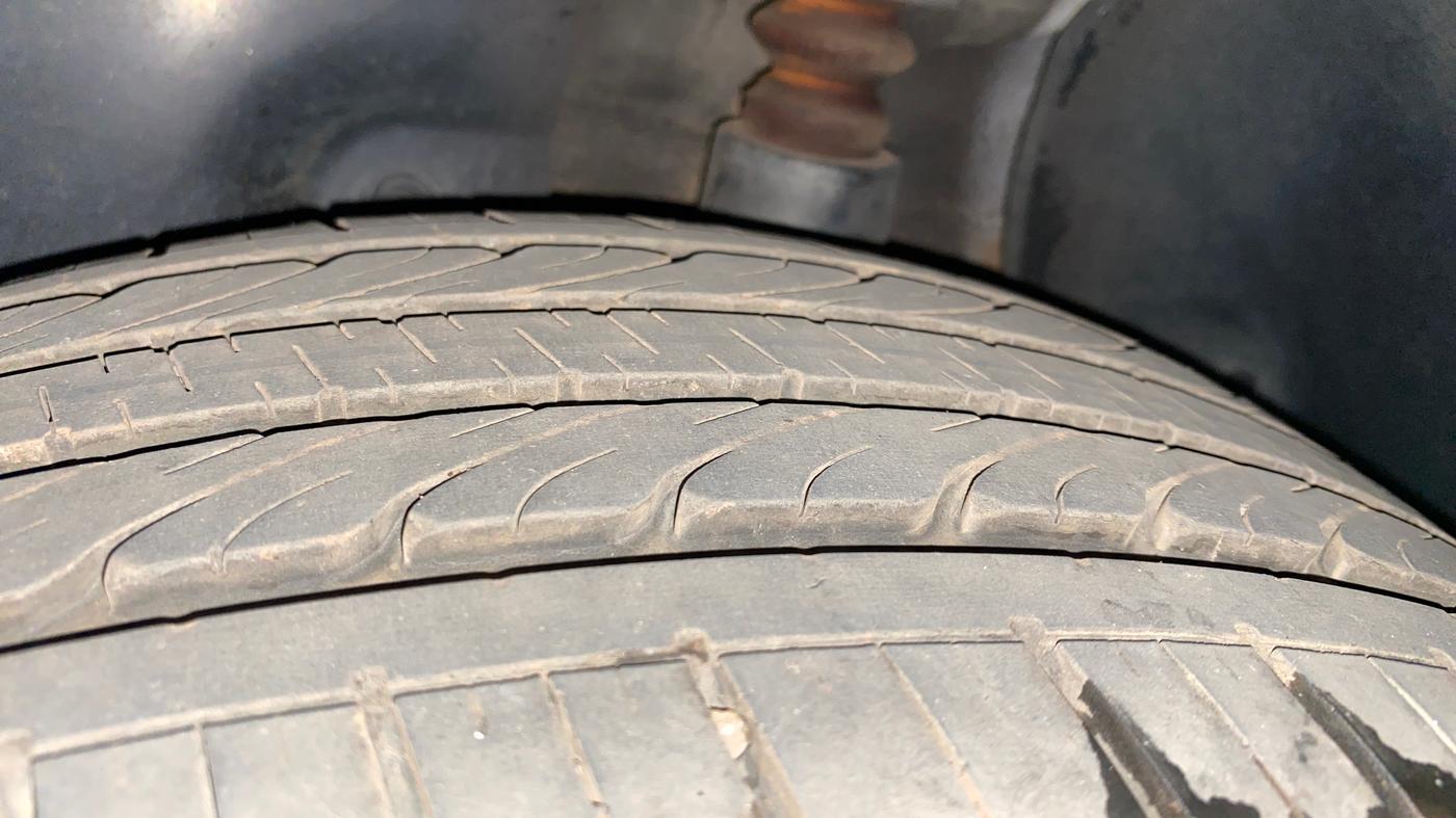 2018 Hyundai Creta SX PLUS AT 1.6 PETROL, Petrol, Automatic, 41,987 km, Left Rear Tyre Tread