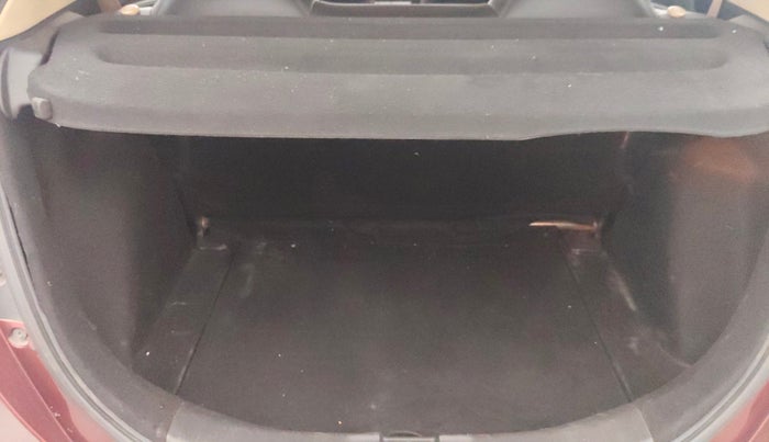 2016 Honda Jazz 1.2L I-VTEC V, Petrol, Manual, 29,672 km, Boot Inside