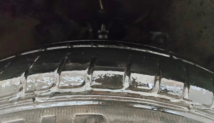 2016 Honda Jazz 1.2L I-VTEC V, Petrol, Manual, 29,672 km, Right Front Tyre Tread