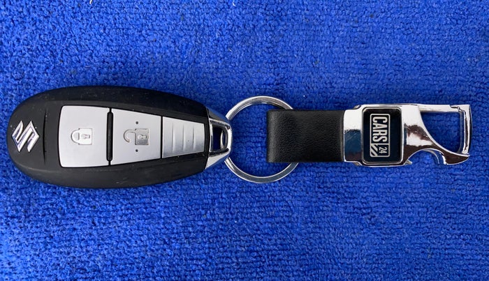 2018 Maruti Baleno ZETA PETROL 1.2, Petrol, Manual, 34,939 km, Key Close Up