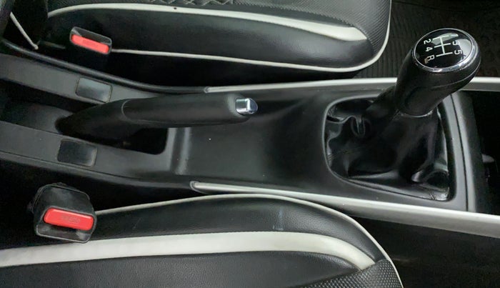 2018 Maruti Baleno ZETA PETROL 1.2, Petrol, Manual, 34,939 km, Gear Lever