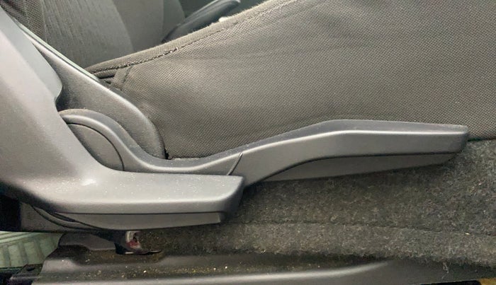 2017 Maruti Baleno ZETA CVT PETROL 1.2, Petrol, Automatic, 26,921 km, Driver Side Adjustment Panel