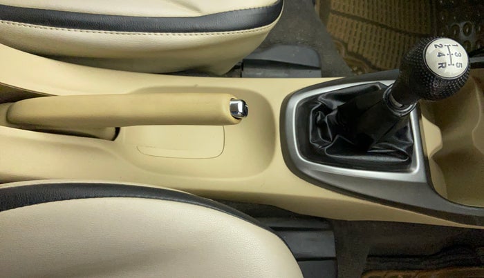 2012 Honda City S MT PETROL, Petrol, Manual, 36,941 km, Gear Lever