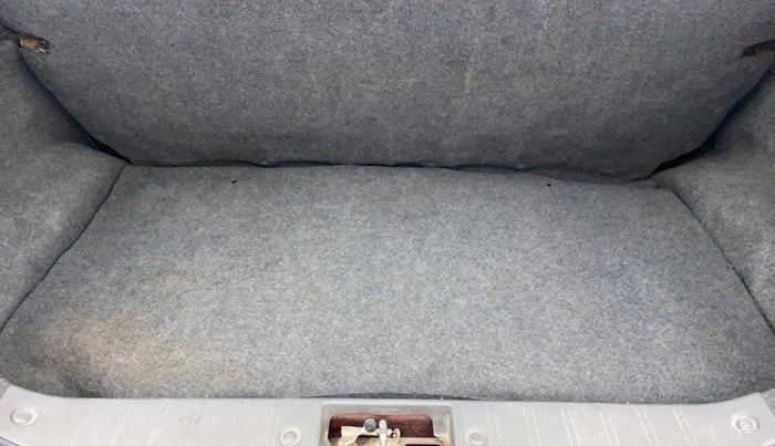 2009 Maruti Alto LXI, Petrol, Manual, 77,299 km, Boot Inside