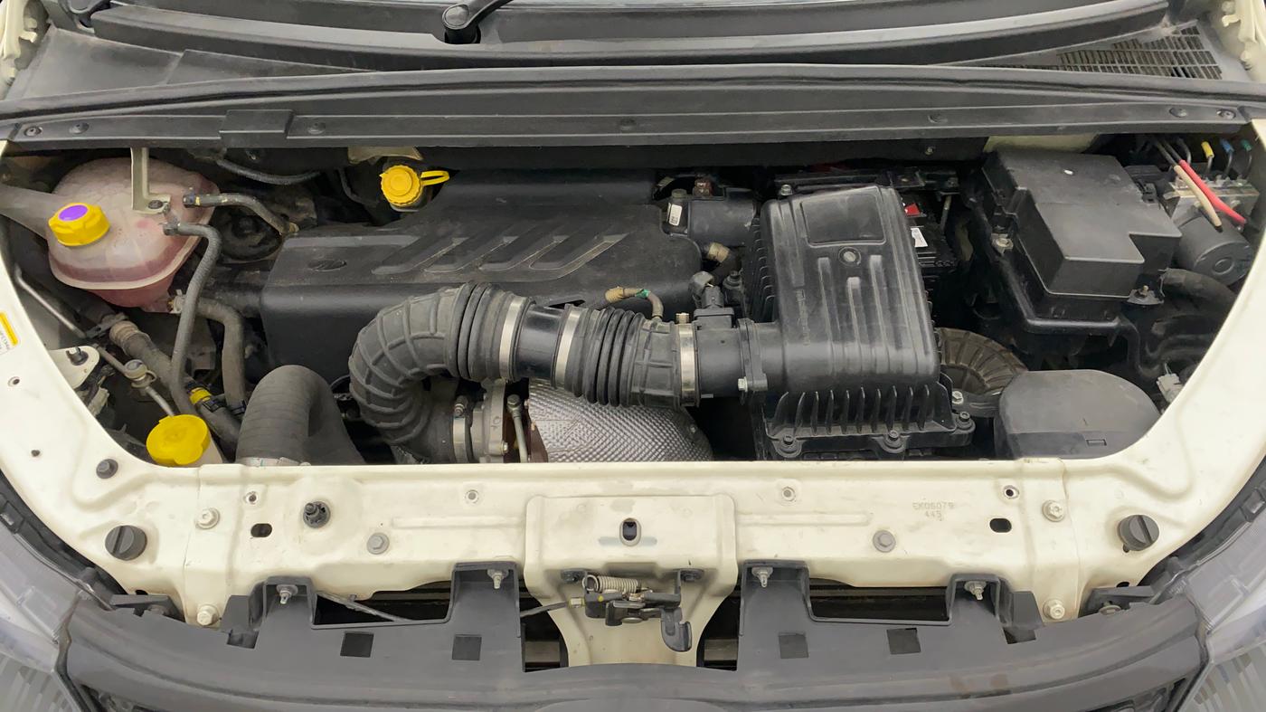 2019 Mahindra MARAZZO M2 8 STR, Diesel, Manual, 81,463 km, Open Bonet