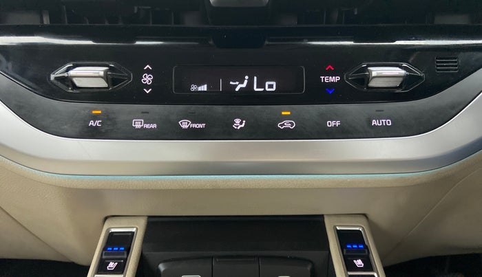 2022 KIA CARENS LUXURY 1.4 PETROL 7 STR, Petrol, Manual, 33,506 km, Automatic Climate Control