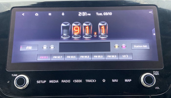 2022 KIA CARENS LUXURY 1.4 PETROL 7 STR, Petrol, Manual, 33,506 km, Infotainment System