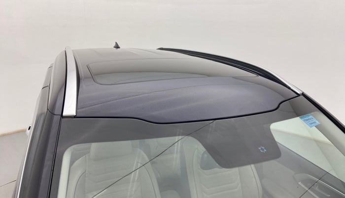 2022 KIA CARENS LUXURY 1.4 PETROL 7 STR, Petrol, Manual, 33,506 km, Roof