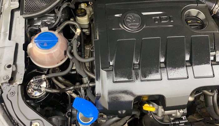 2016 Skoda Rapid AMBITION 1.5 TDI AT, Diesel, Automatic, 84,165 km, Engine View - Right