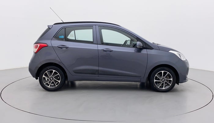 2017 Hyundai Grand i10 SPORTZ (O) AT 1.2 KAPPA VTVT, Petrol, Automatic, 47,792 km, Right Side View