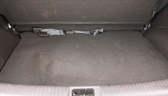 2013 Hyundai Santro Xing GL PLUS, Petrol, Manual, 26,800 km, Boot Inside