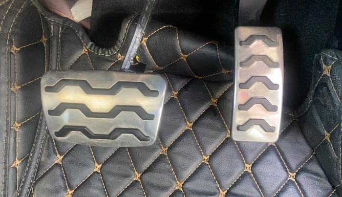 2020 KIA SONET GTX PLUS 1.5 AT, Diesel, Automatic, 56,974 km, Pedals