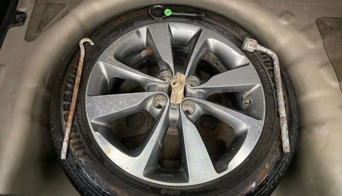 2014 Hyundai Elite i20 ASTA 1.2, Petrol, Manual, 93,873 km, Dicky (Boot door) - Jack missing